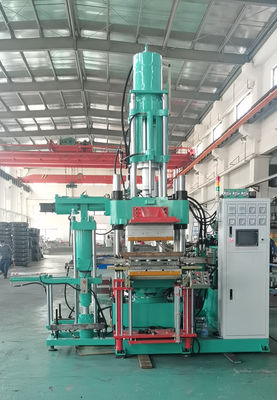 Máquina da imprensa da máquina de 200 Ton High Speed Injection Molding para o isolador do silicone